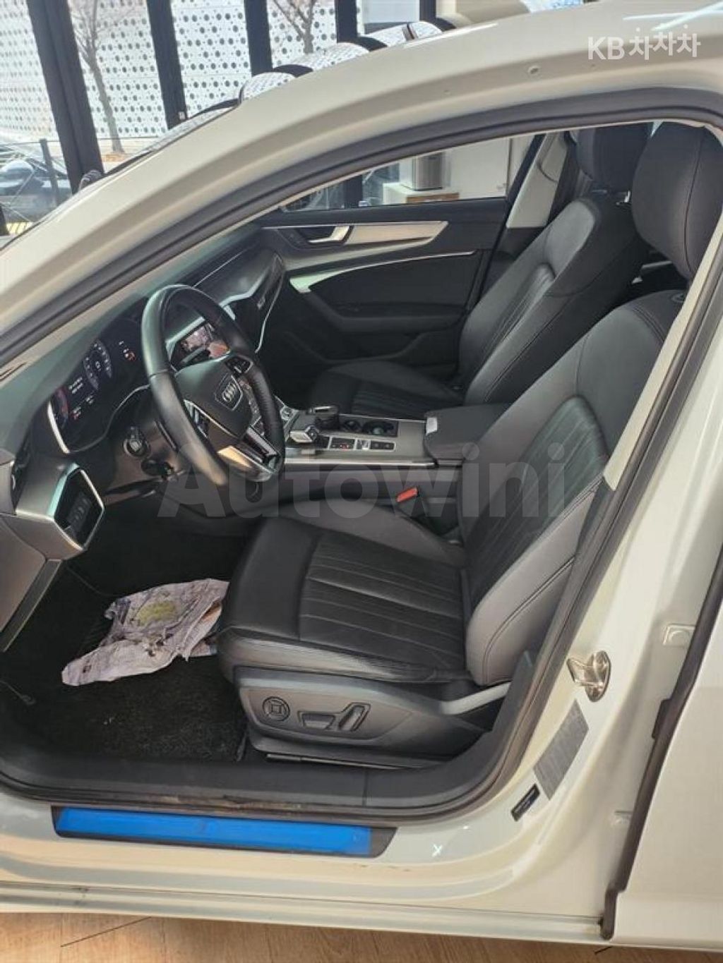 Audi A6(C8) 40 TDI Basic — снимка 10