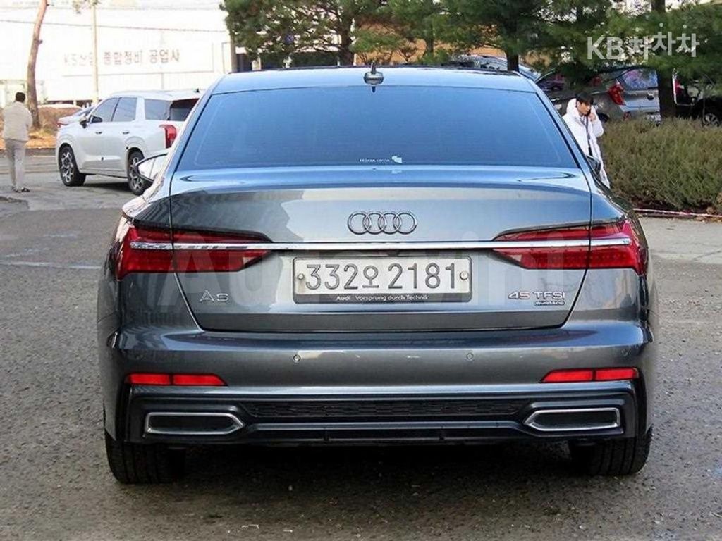 Audi A6(C8) 45 TFSI Quattro Premium — снимка 4