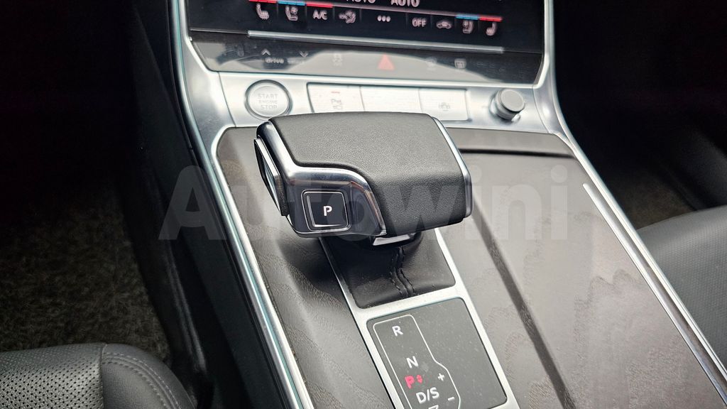 Audi A6(C8) 45 TFSI Premium — снимка 9