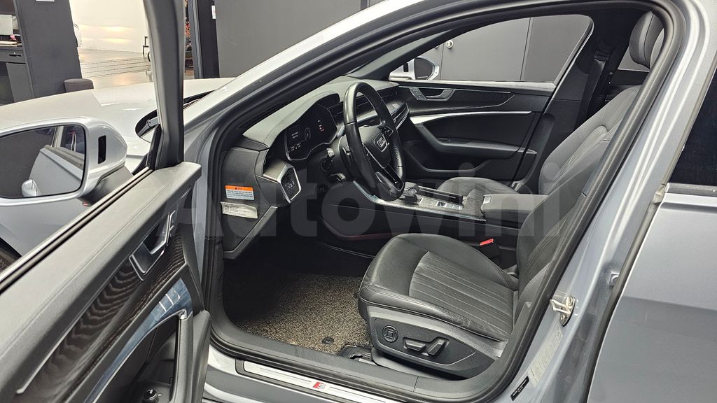 Audi A6(C8) 45 TFSI Premium — снимка 10