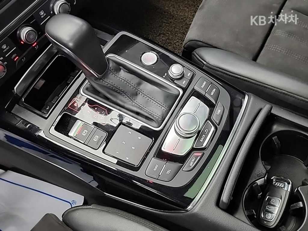 Audi A6 40 TFSI Quattro Sports C7(15~) — снимка 8