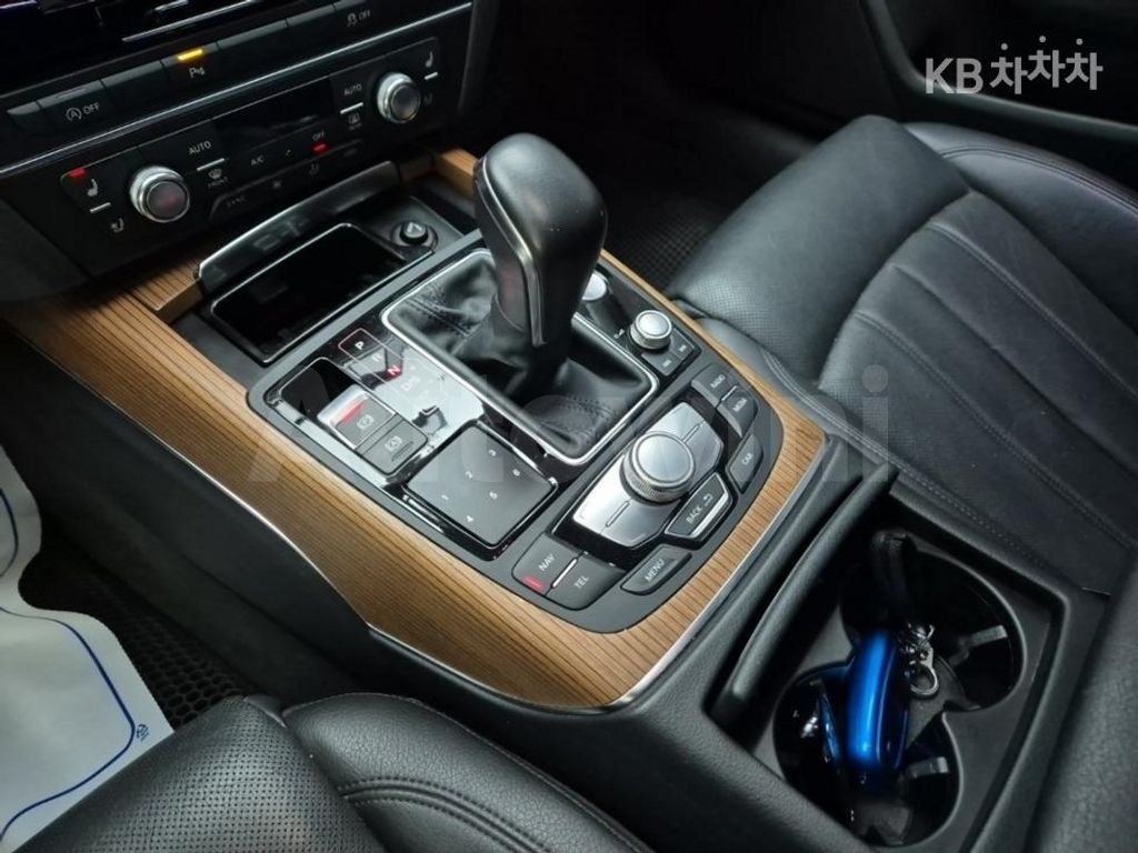 Audi A6 40 TDI Quattro Premium C7(15~) — снимка 8
