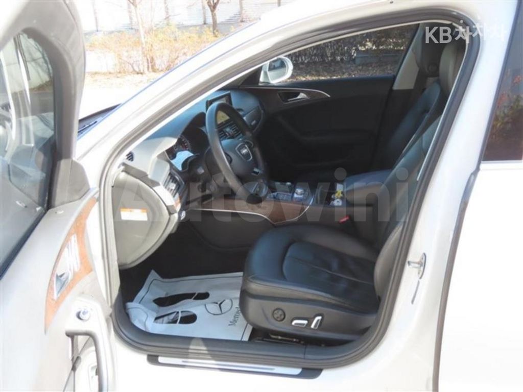 Audi A6 35 TDI Premium C7(15~) — снимка 13