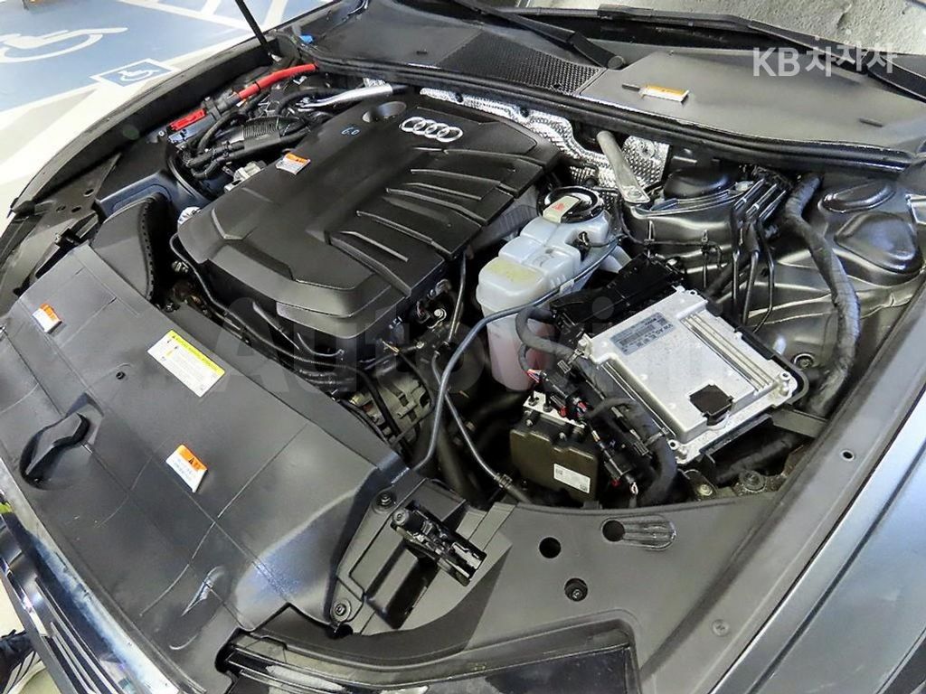 Audi A6(C8) 40 TDI Premium — снимка 19