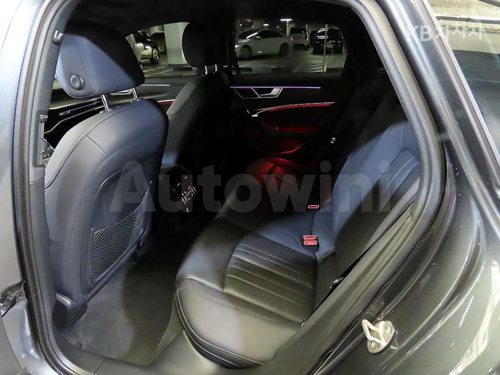 Audi A6(C8) 40 TDI Premium — снимка 7