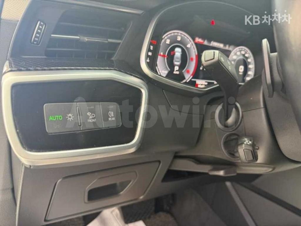 Audi A6(C8) 40 TDI Premium — снимка 10