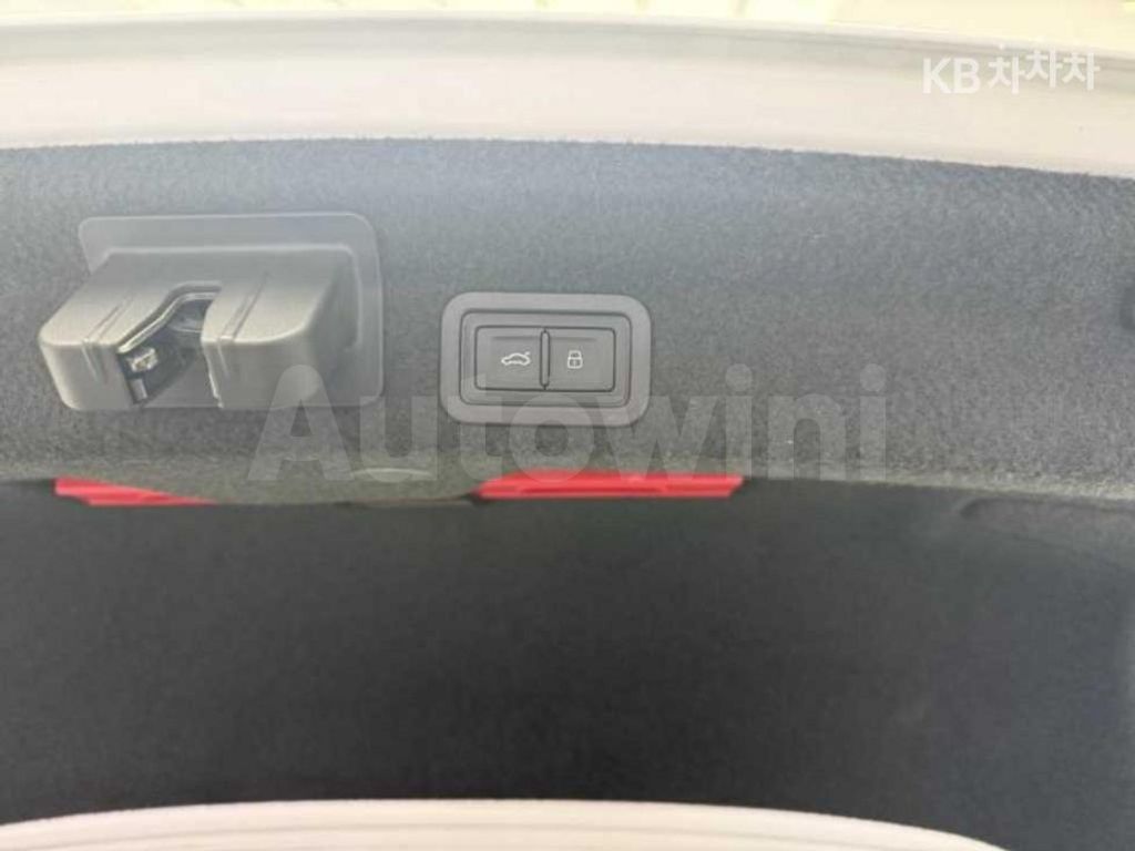 Audi A6(C8) 40 TDI Premium — снимка 16