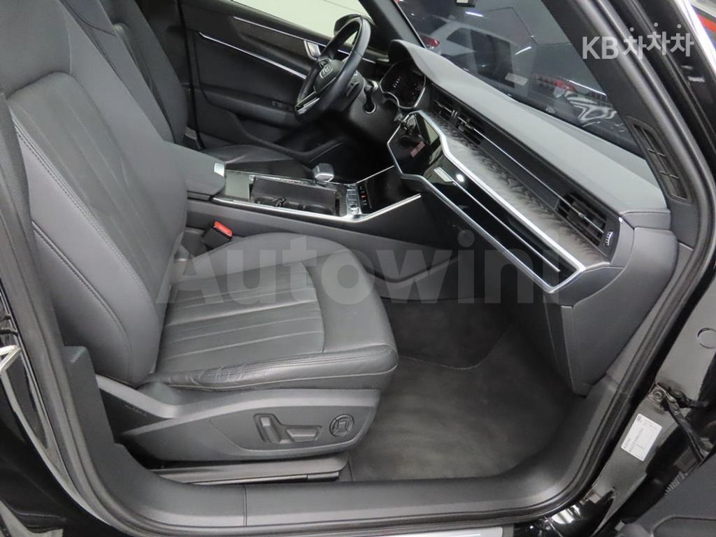 Audi A6(C8) 45 TFSI Premium — снимка 13