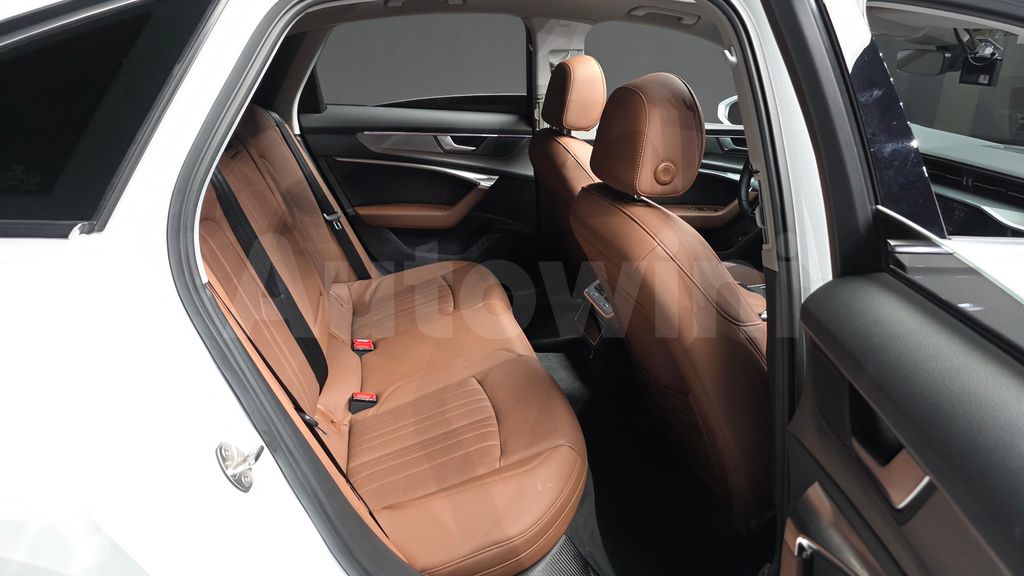 Audi A6(C8) 45 TFSI Quattro — снимка 12