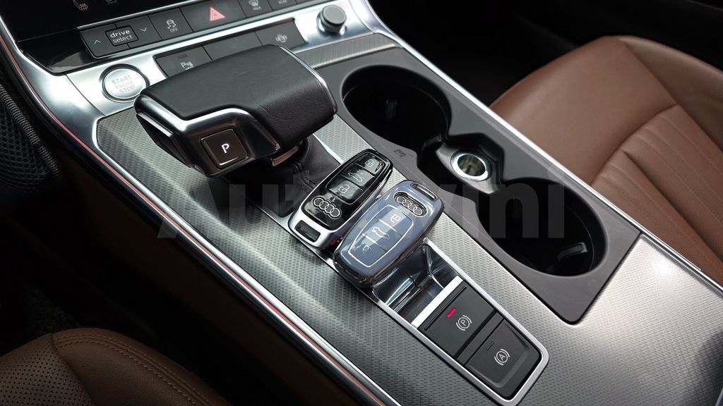 Audi A6(C8) 45 TFSI Quattro — снимка 9