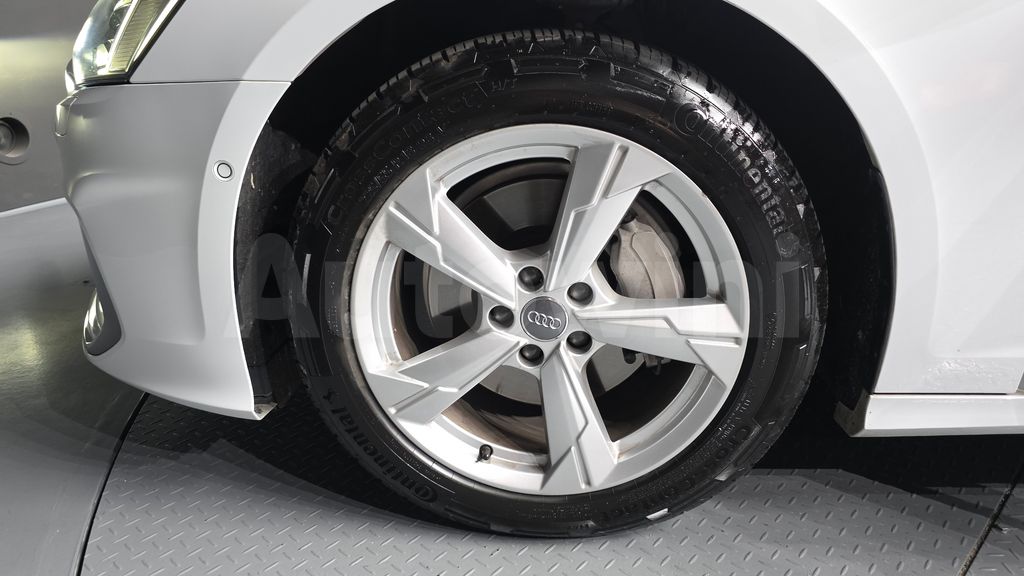 Audi A6(C8) 45 TFSI Quattro — снимка 5