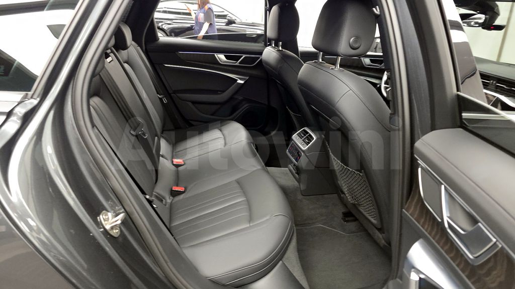 Audi A6(C8) 40 TDI Quattro Premium — снимка 11
