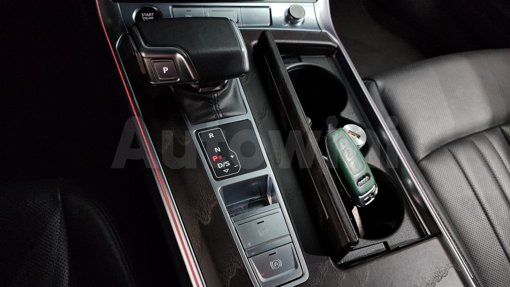 Audi A6(C8) 50 TDI Quattro Premium — снимка 9