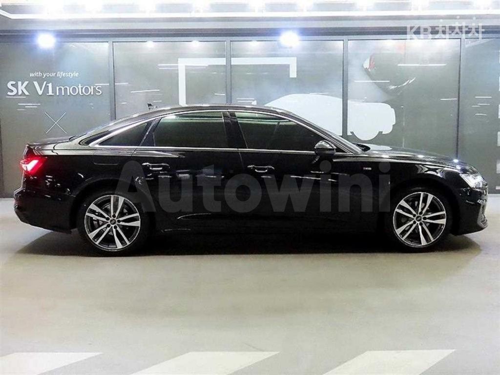 Audi A6(C8) 40 TDI Premium — снимка 3