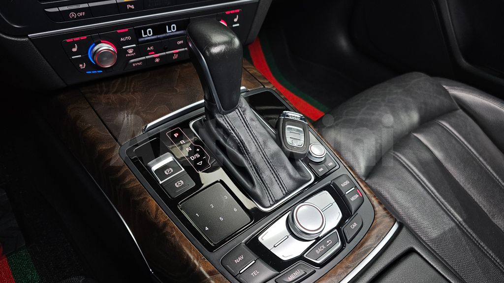 Audi New A6 35 TDI Premium C7 — снимка 9