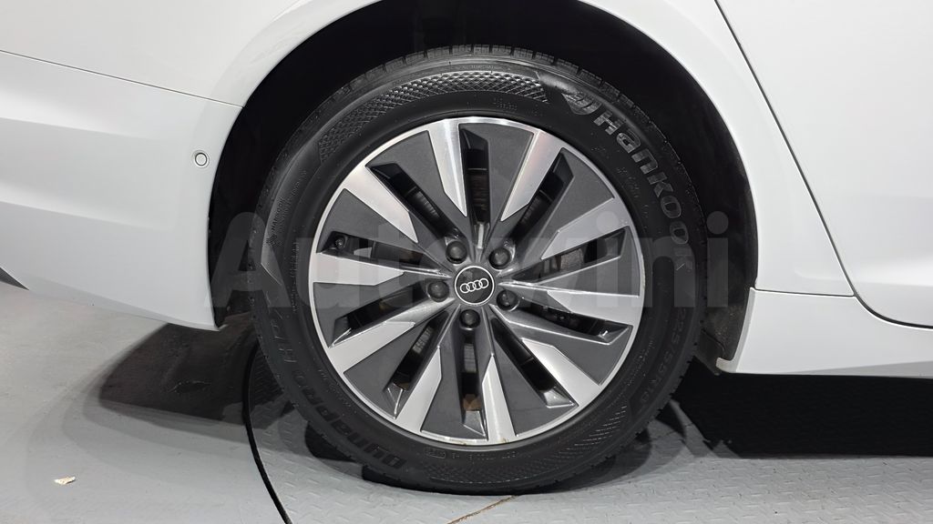 Audi A6(C8) 45 TFSI — снимка 5
