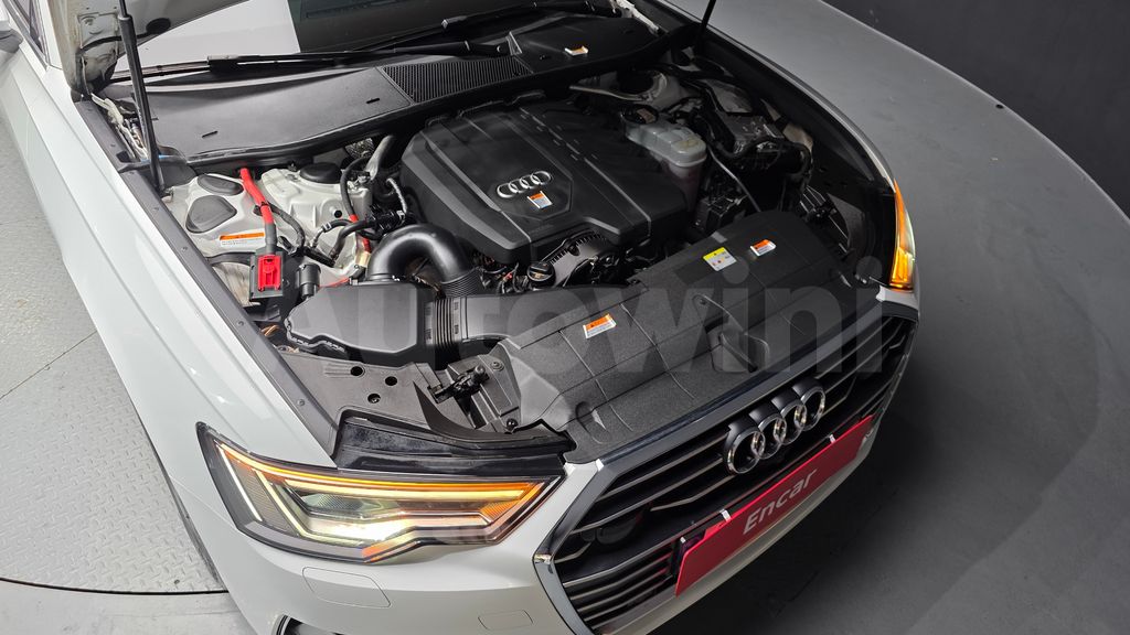 Audi A6(C8) 45 TFSI — снимка 6