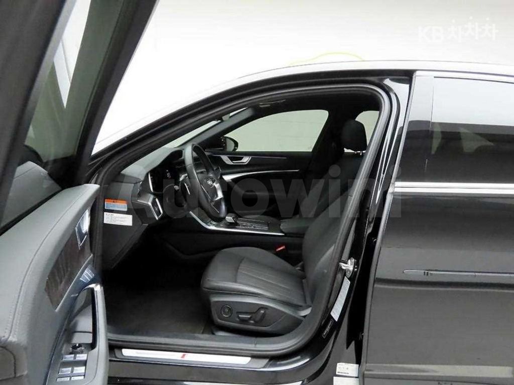 Audi A6(C8) 45 TFSI Premium — снимка 11