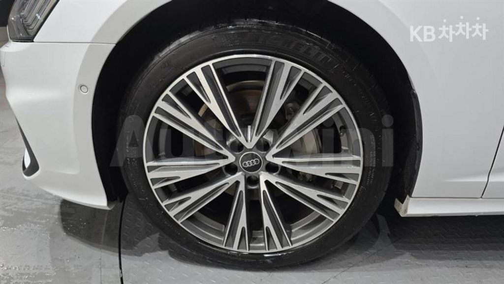 Audi A6(C8) 45 TDI Quattro Premium — снимка 6