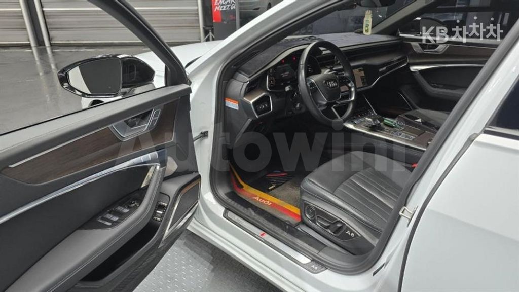 Audi A6(C8) 45 TDI Quattro Premium — снимка 12
