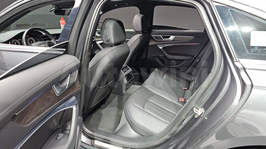 Audi A6(C8) 45 TFSI Quattro Premium — снимка 16