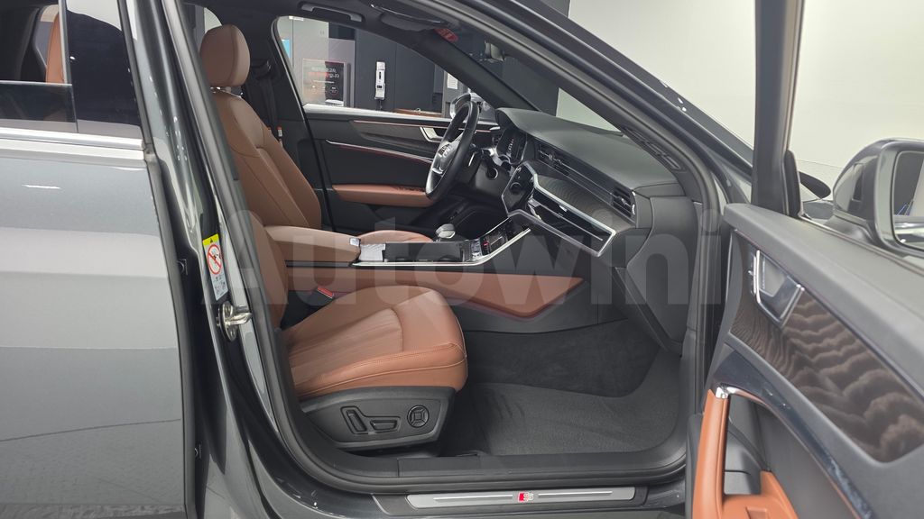 Audi A6(C8) 45 TFSI Premium — снимка 11