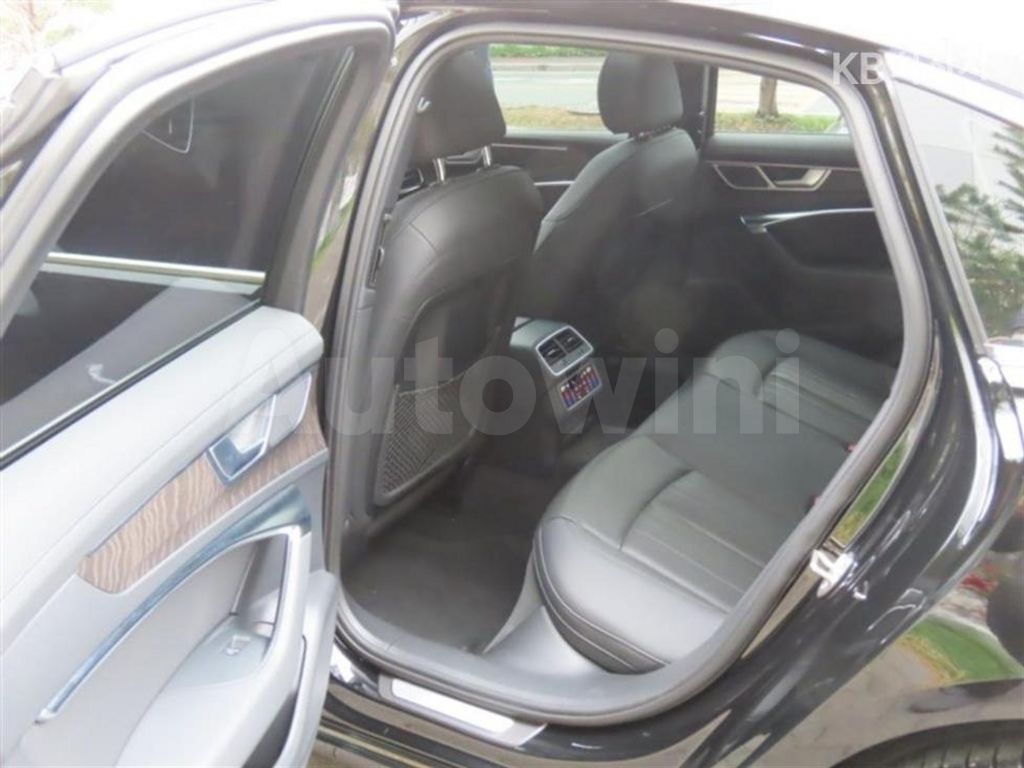 Audi A6(C8) 40 TDI Quattro Premium — снимка 14