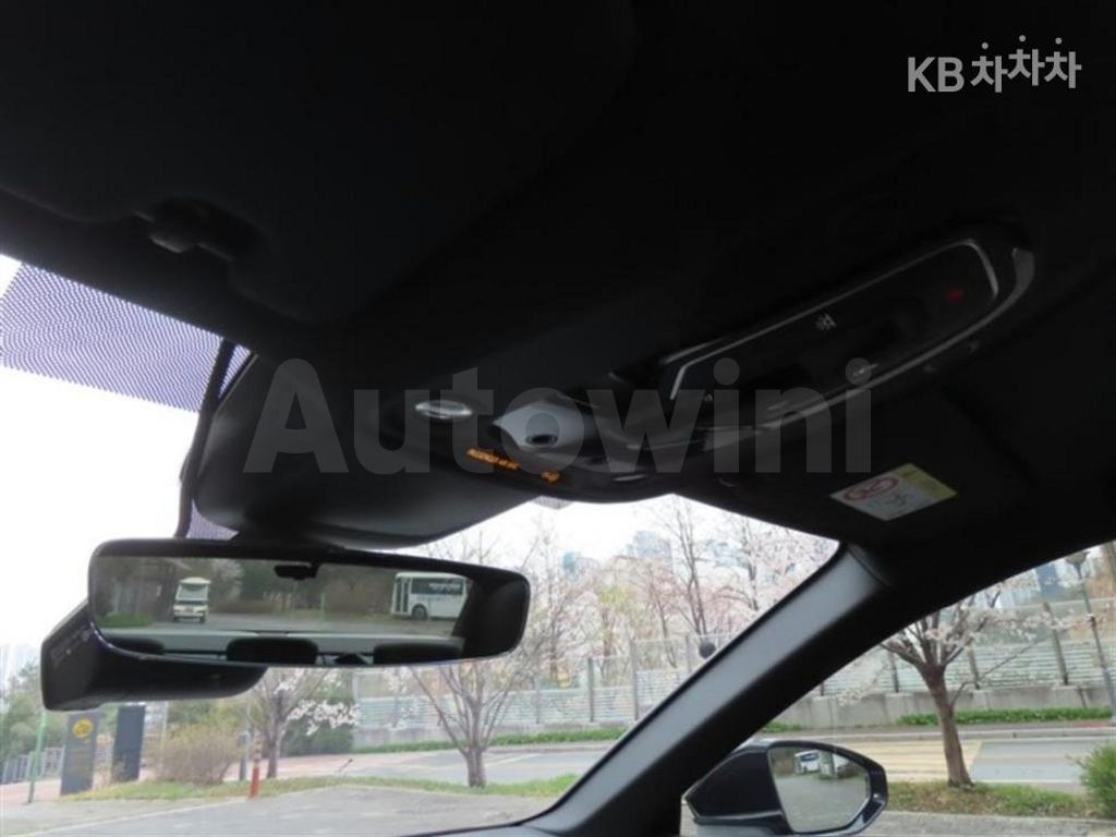 Audi A6(C8) 40 TDI Quattro Premium — снимка 10