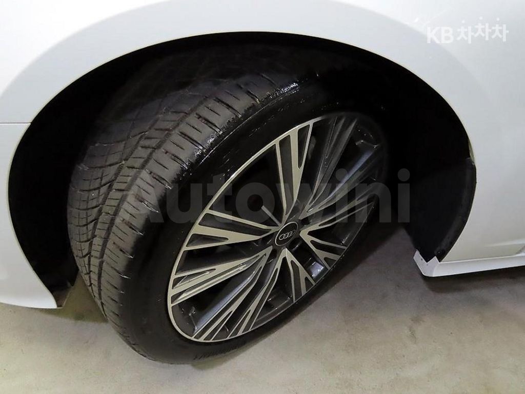 Audi A6(C8) 45 TFSI Quattro Premium — снимка 20