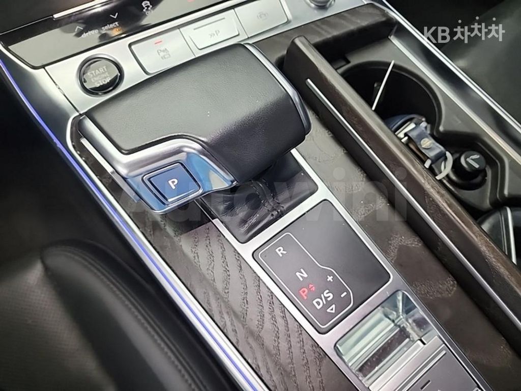 Audi A6(C8) 45 TFSI Quattro Premium — снимка 8