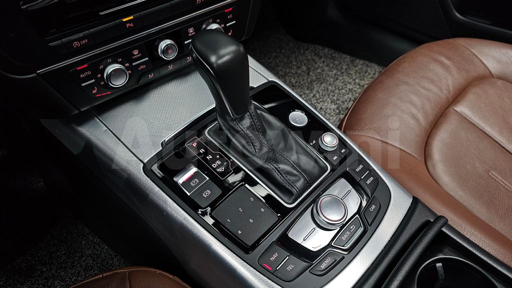 Audi New A6 40 TFSI C7 — снимка 9