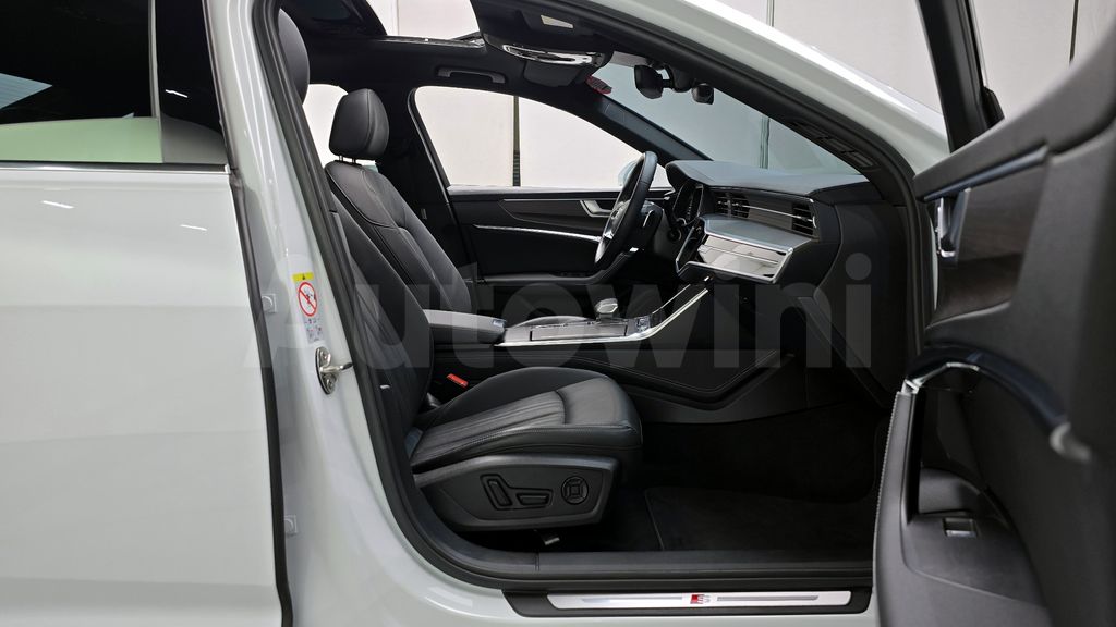 Audi A6(C8) 45 TDI Quattro Premium — снимка 10