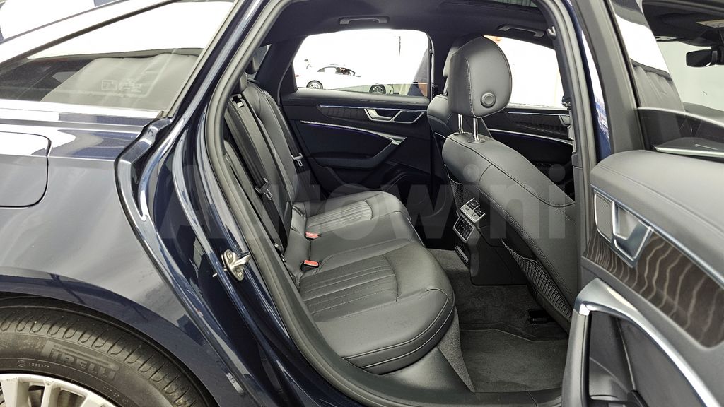 Audi A6(C8) 40 TDI Premium — снимка 12