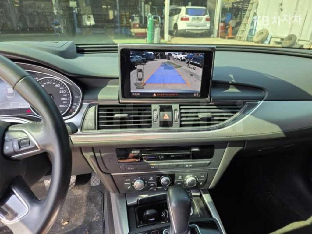 Audi A6 35 TDI Premium C7(15~) — снимка 9