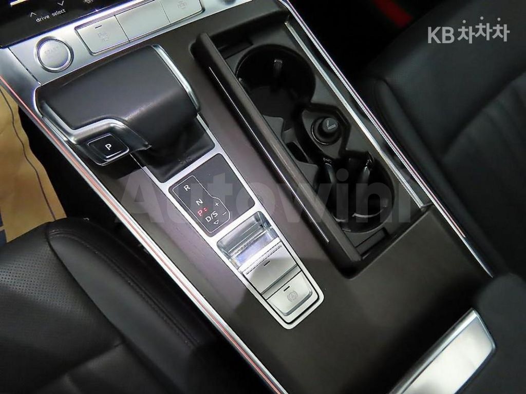 Audi A6(C8) 45 TFSI Quattro Premium — снимка 10