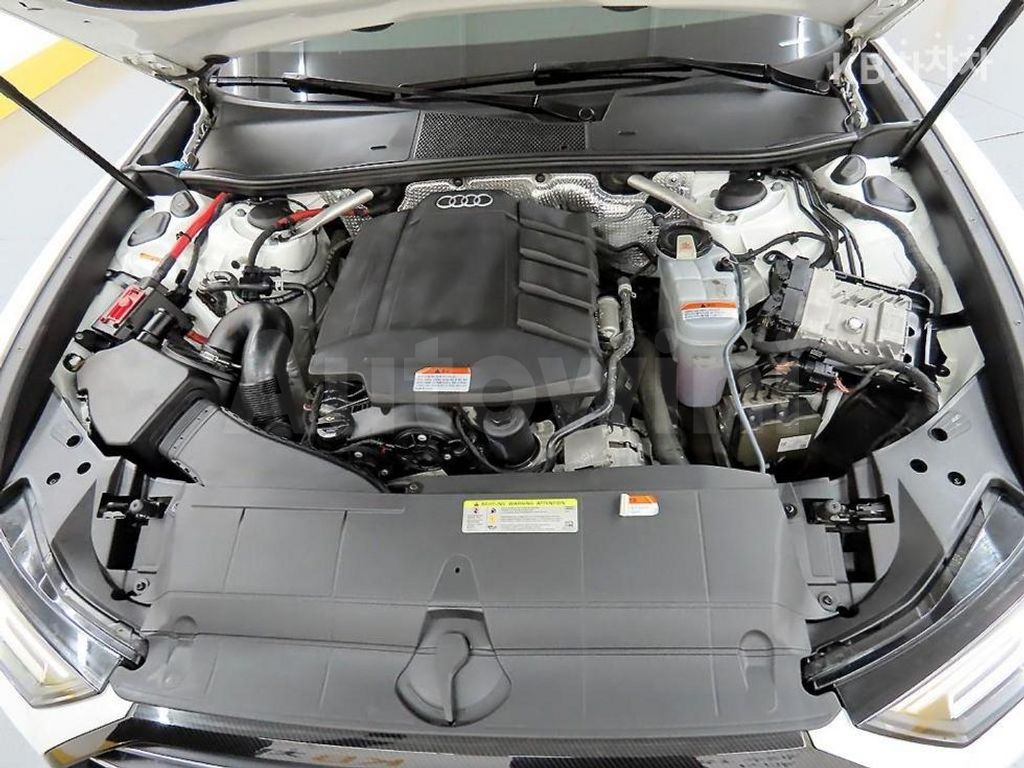 Audi A6(C8) 45 TFSI Quattro Premium — снимка 19