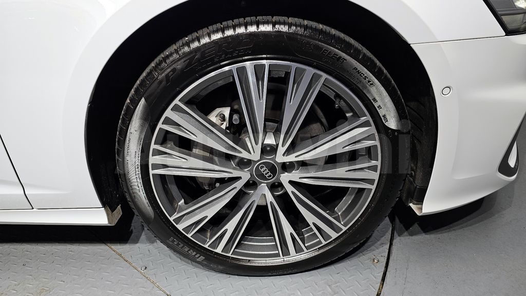 Audi A6(C8) 45 TFSI Quattro Premium — снимка 5