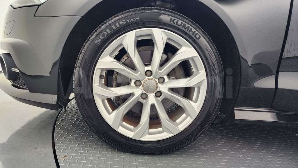 Audi New A6 35 TDI C7 — снимка 5