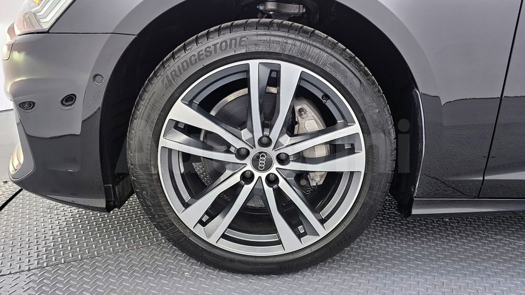 Audi A6(C8) 45 TFSI Premium — снимка 5