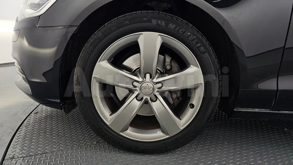 Audi New A6 35 TDI Dynamic C7 — снимка 5