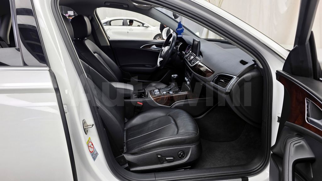 Audi New A6 35 TDI C7 — снимка 11
