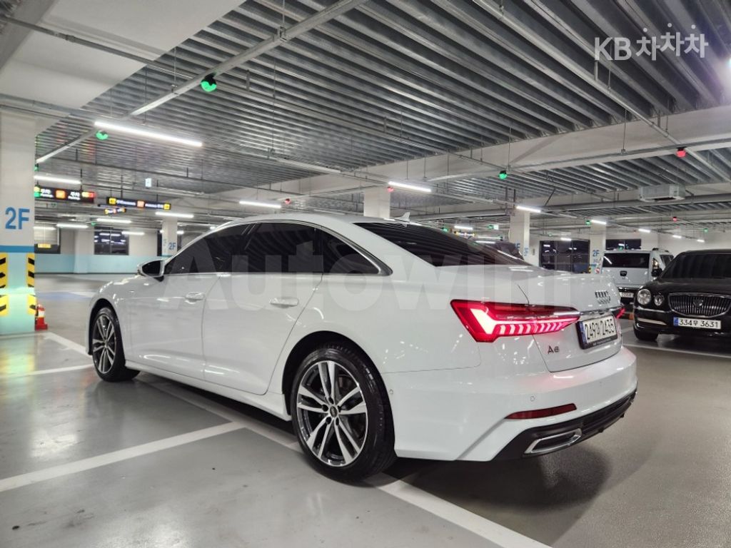 Audi A6(C8) 45 TFSI Quattro Premium — снимка 4