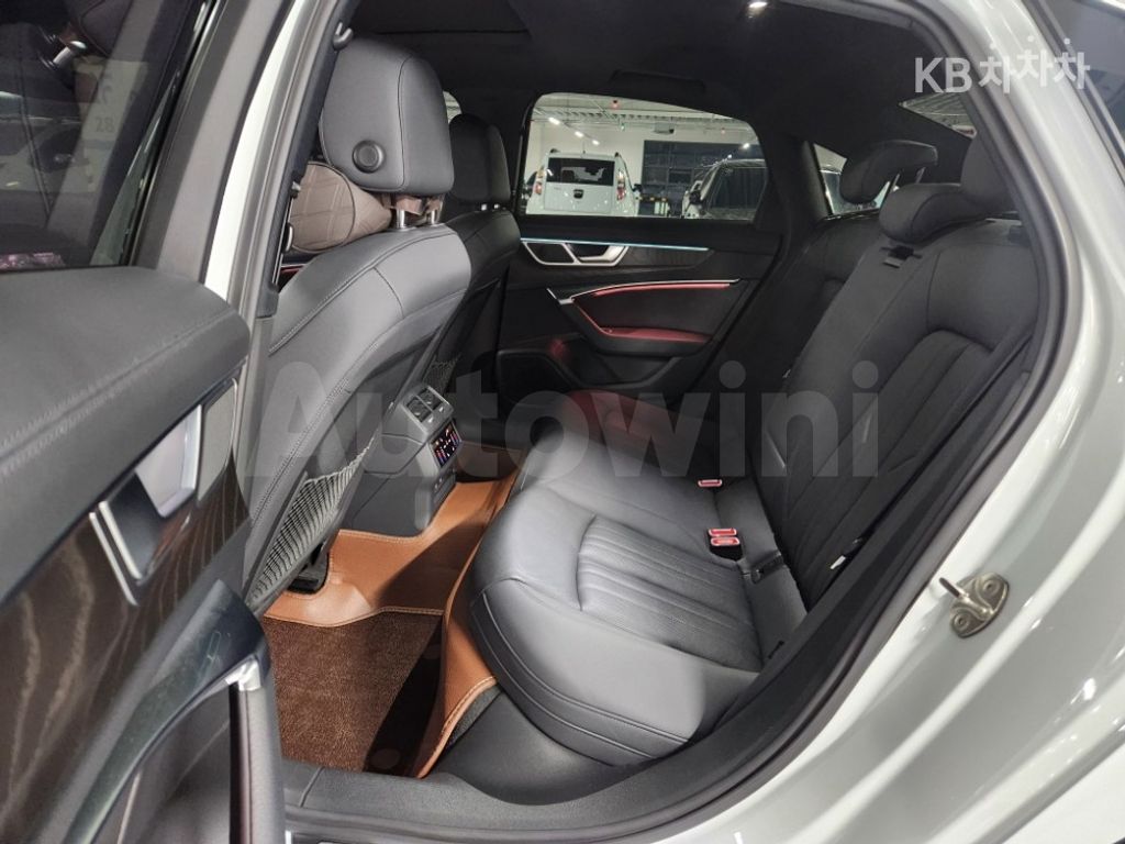 Audi A6(C8) 45 TFSI Quattro Premium — снимка 9