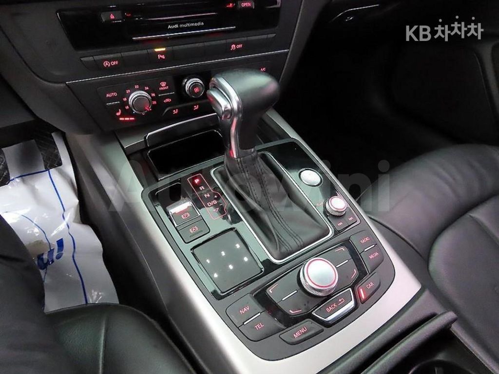 Audi A6 2.0 TDI C7 Dynamic — снимка 11