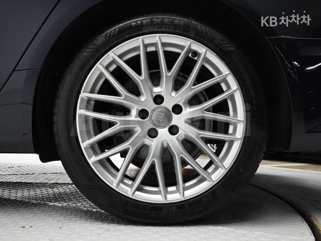 Audi A6 35 TDI Premium C7(15~) — снимка 5