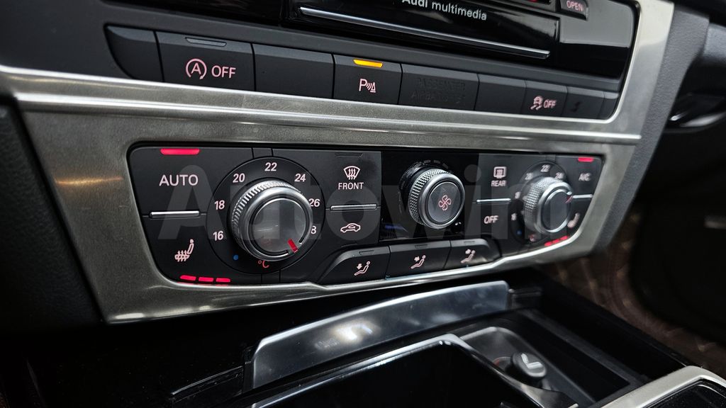 Audi New A6 40 TFSI Quattro Sport C7 — снимка 17