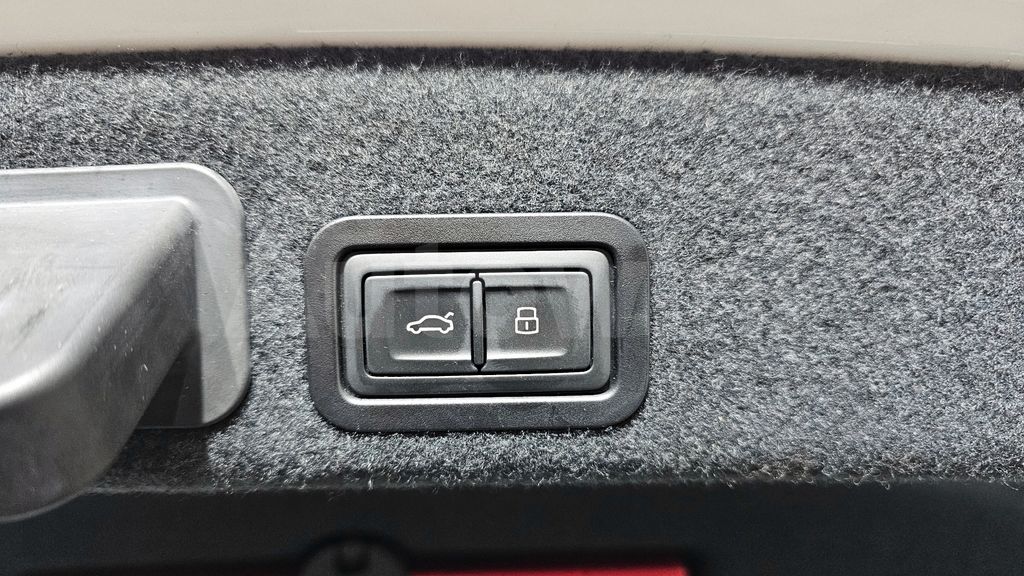 Audi New A6 35 TDI Quattro Premium C7 — снимка 18