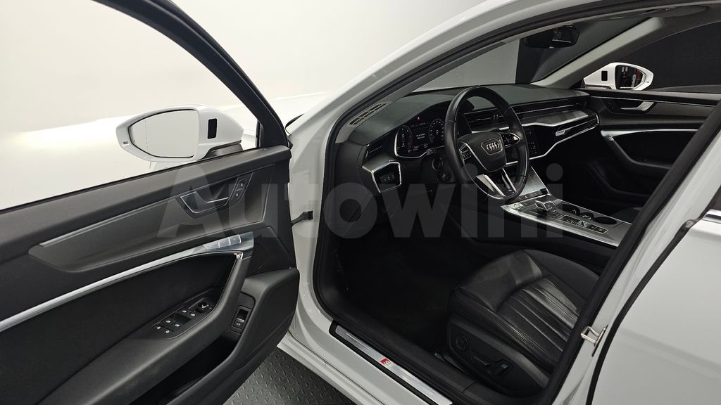 Audi A6(C8) 40 TDI — снимка 11
