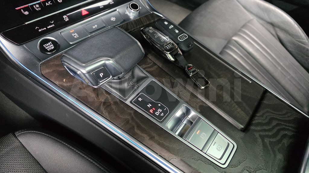 Audi A6(C8) 40 TDI Quattro Premium — снимка 9