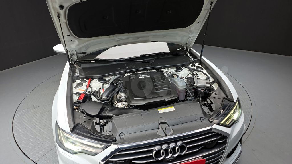 Audi A6(C8) 40 TDI Premium — снимка 6